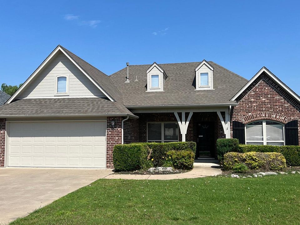 1st image of 14747 S Courtney Dr W