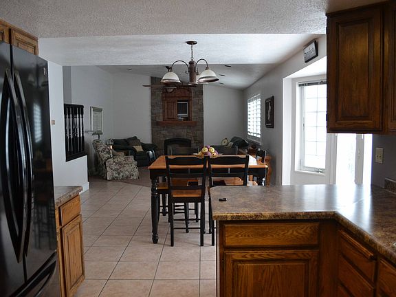 3rd image of 620 Highland Blvd
