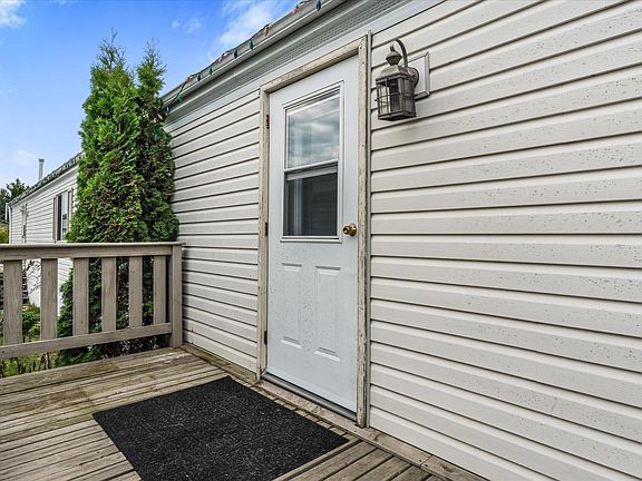 4th image of 53222 Range Road 272 #856