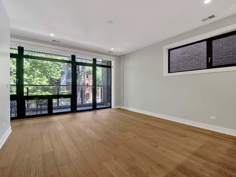 1022 N Honore St #2 — Photo 7