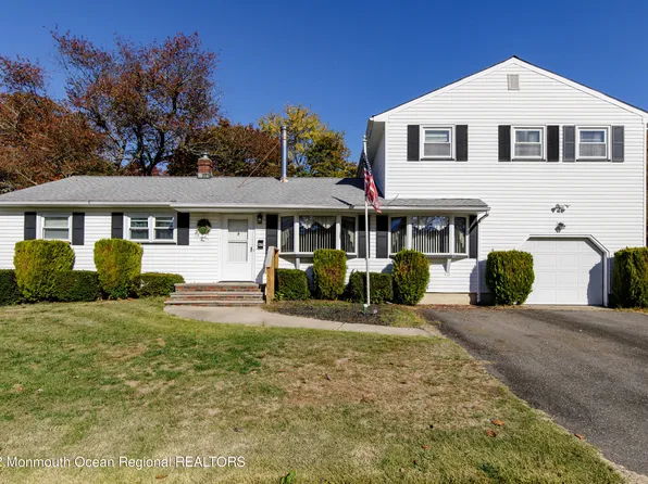 47 Lake Drive, Howell, NJ 07731