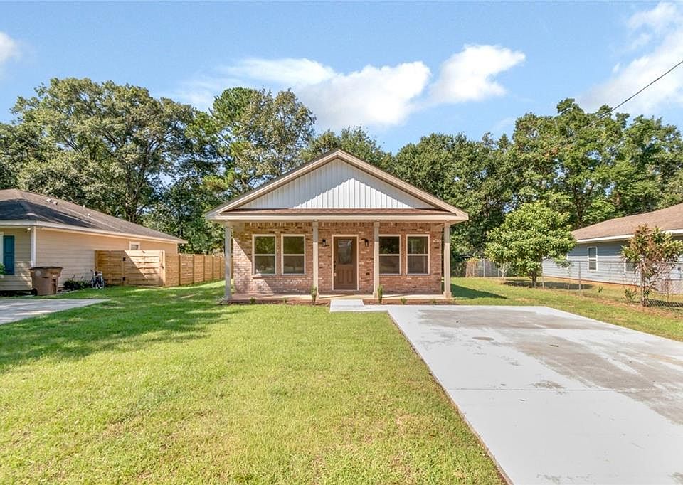 1st image of 567 Felhorn Rd E