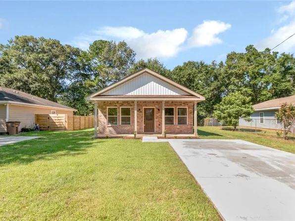 567 Felhorn Rd E, Mobile, AL 36608