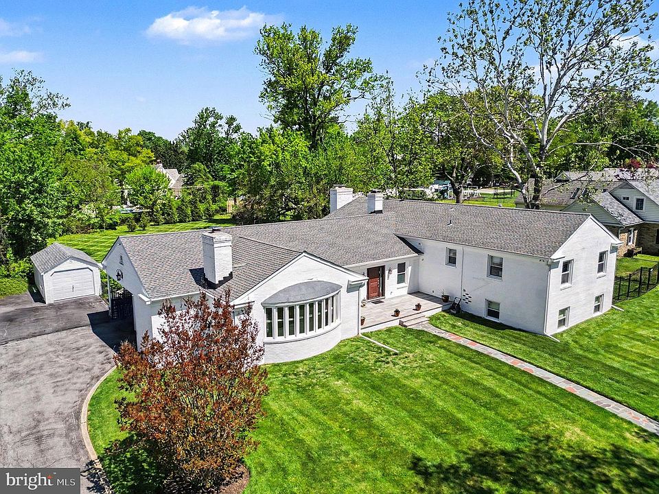 1st image of 3522 Barton Oaks Rd
