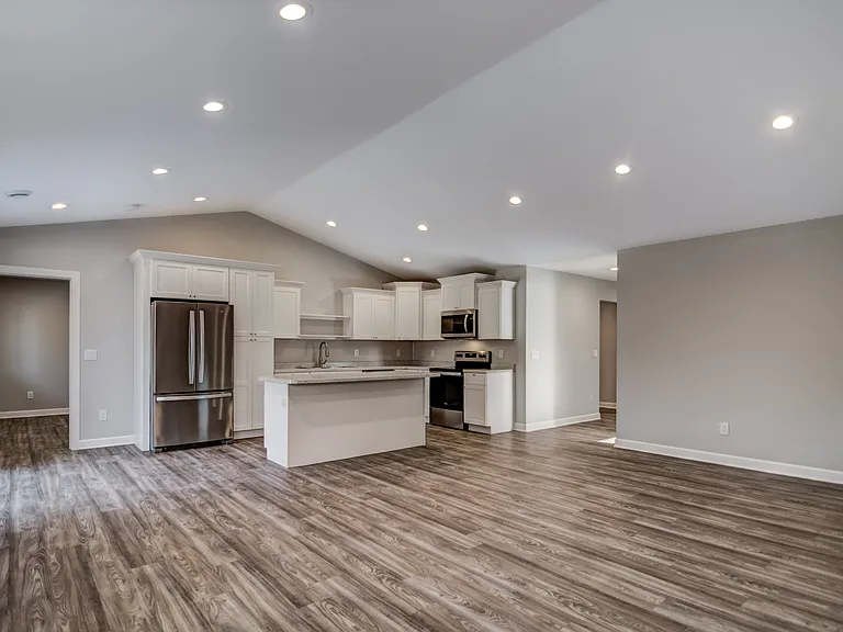 1624B Gunston Dr — Photo 6