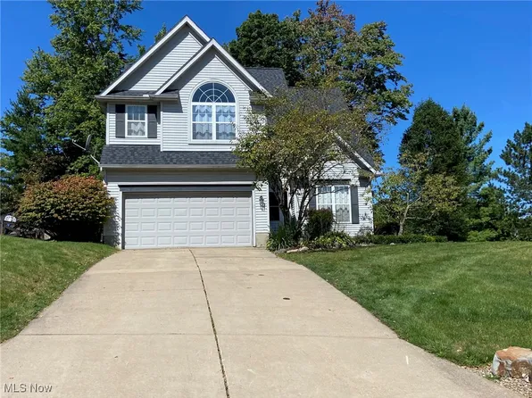 100 Middle Post Point, Chardon, OH 44024