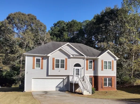 205 Chestnut Dr, Covington, GA 30016