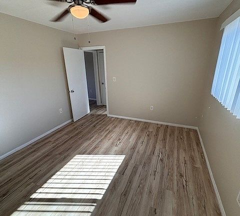3rd image of 4019 46th St APT 6