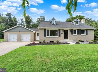 1104 Moulstown Rd N, Hanover, PA 17331