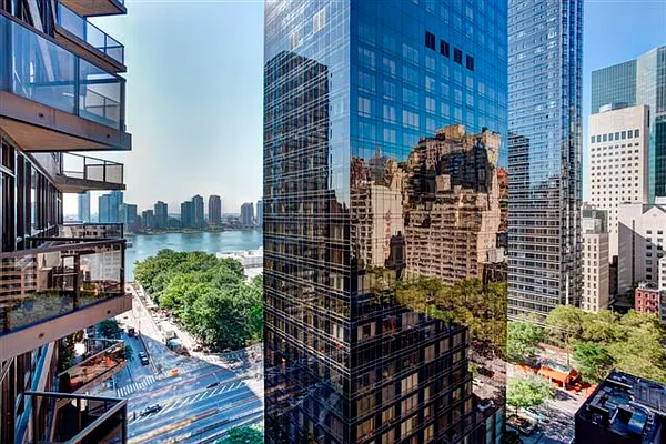 Sold by T&T Real Estate | media 12