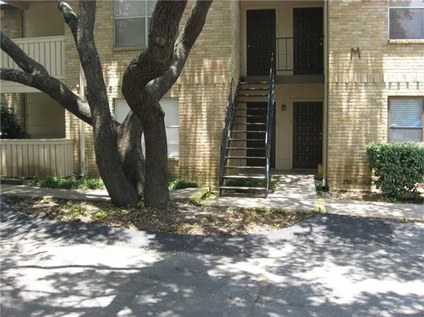 8210 Bent Tree Rd APT 256, Austin, TX 78759