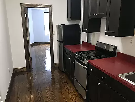 Rented by 74 West Real Estate | media 9