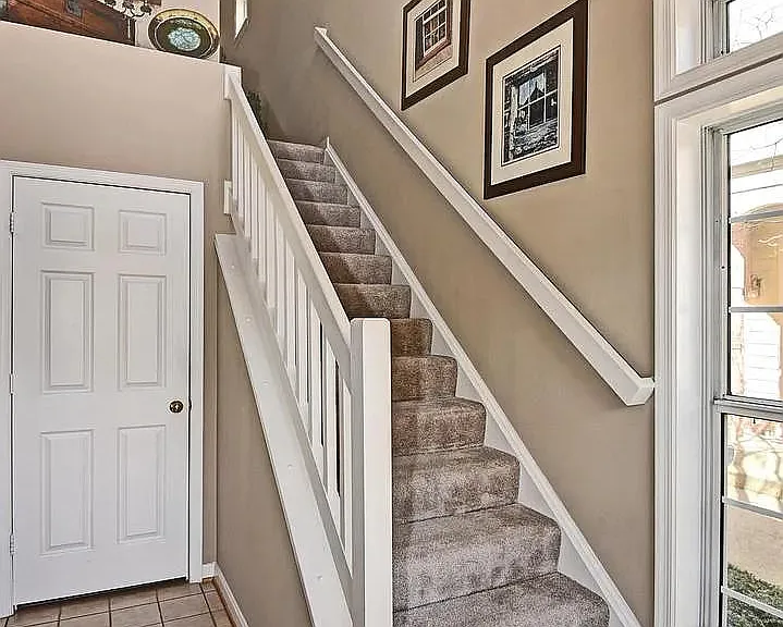 Entrance showing closet