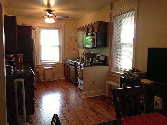 Open kitchen/dining space for entertaining