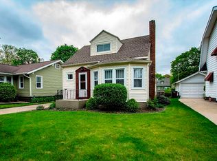 1128 Woodward Ave, Elkhart, IN 46514