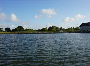 1123 W Brazos St, Freeport, TX 77541
