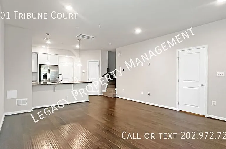 3201 Tribune Ct — Photo 19