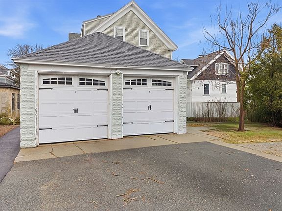 2nd image of 2 Naples Rd #1