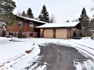 421 N 85th Ave W, Duluth, MN 55807