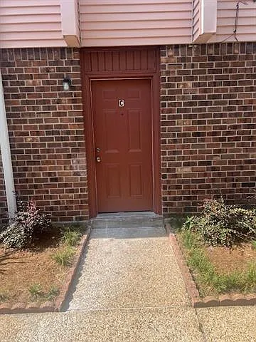 3 bed, 2.5 bath, 1200 sqft, $1,650 — Photo 2