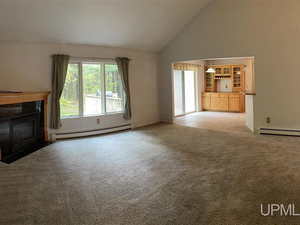 720 Woods Rd, Marquette, MI 49855 Zillow