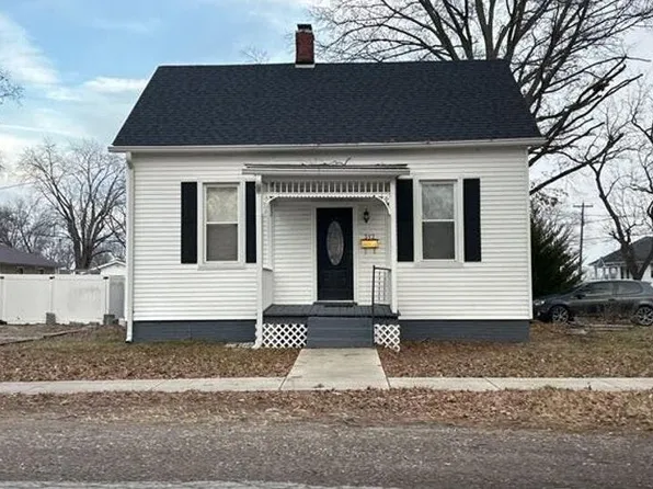 312 S Jefferson St, Mascoutah, IL 62258