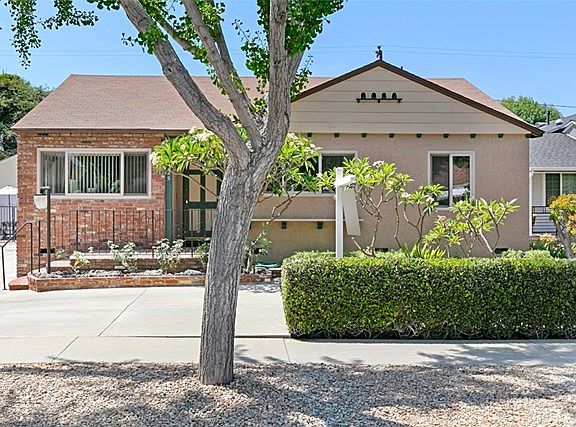 2nd image of 4425 Josie Ave