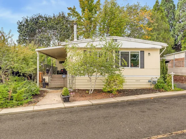 1055 N 5th St Unit 86, Jacksonville, OR 97530