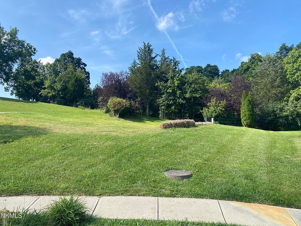 1st image of 1050 Cedar Trail Ct
