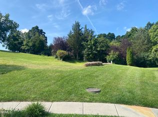 1050 Cedar Trail Ct, Alexandria, KY 41001