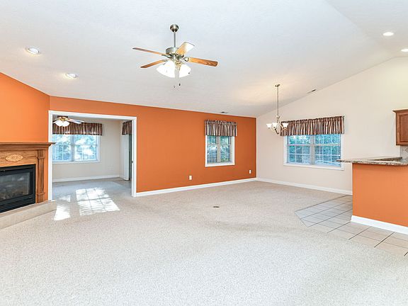 5th image of 7850 Lascala Blvd