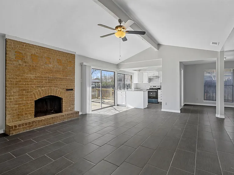 1020 Mountview Dr — Photo 11