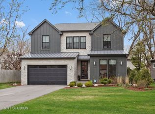 1144 Elmwood Ave, Deerfield, IL 60015