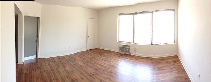 1st image of 8031 Hawthorne Ave APT 3
