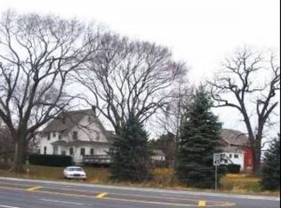 20890 W Rollins Rd, Lake Villa, IL 60046