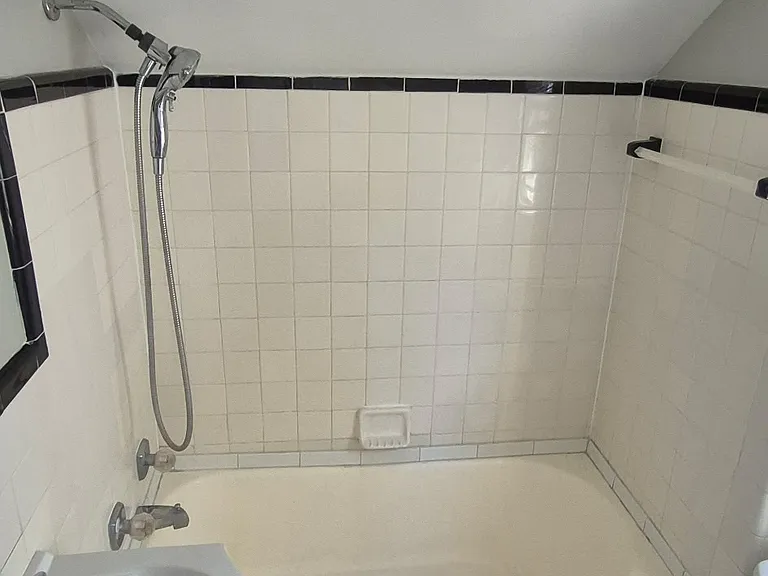 3226 Metz Ave #2 — Photo 3