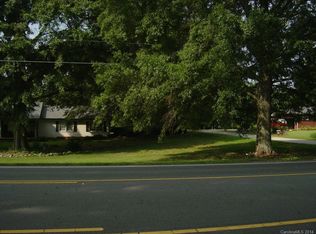 3387 N State Highway 16 Business Hwy, Denver, NC 28037