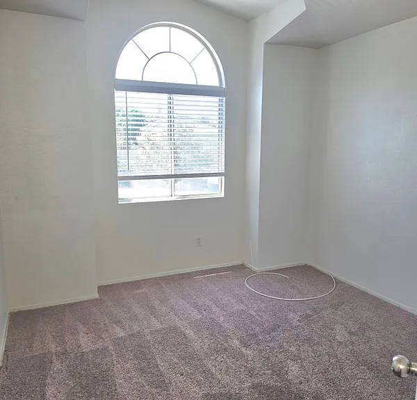 33178 Regatta Dr — Photo 16