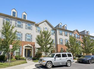 42114 Piebald Sq, Aldie, VA 20105