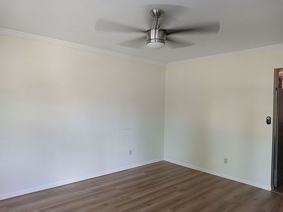 3rd image of 2272 Banner Dr SW