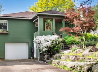 809 W Sutter Rd, Glenshaw, PA 15116