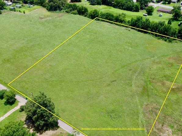 LOT 2 4th St, Omaha, TX 75571