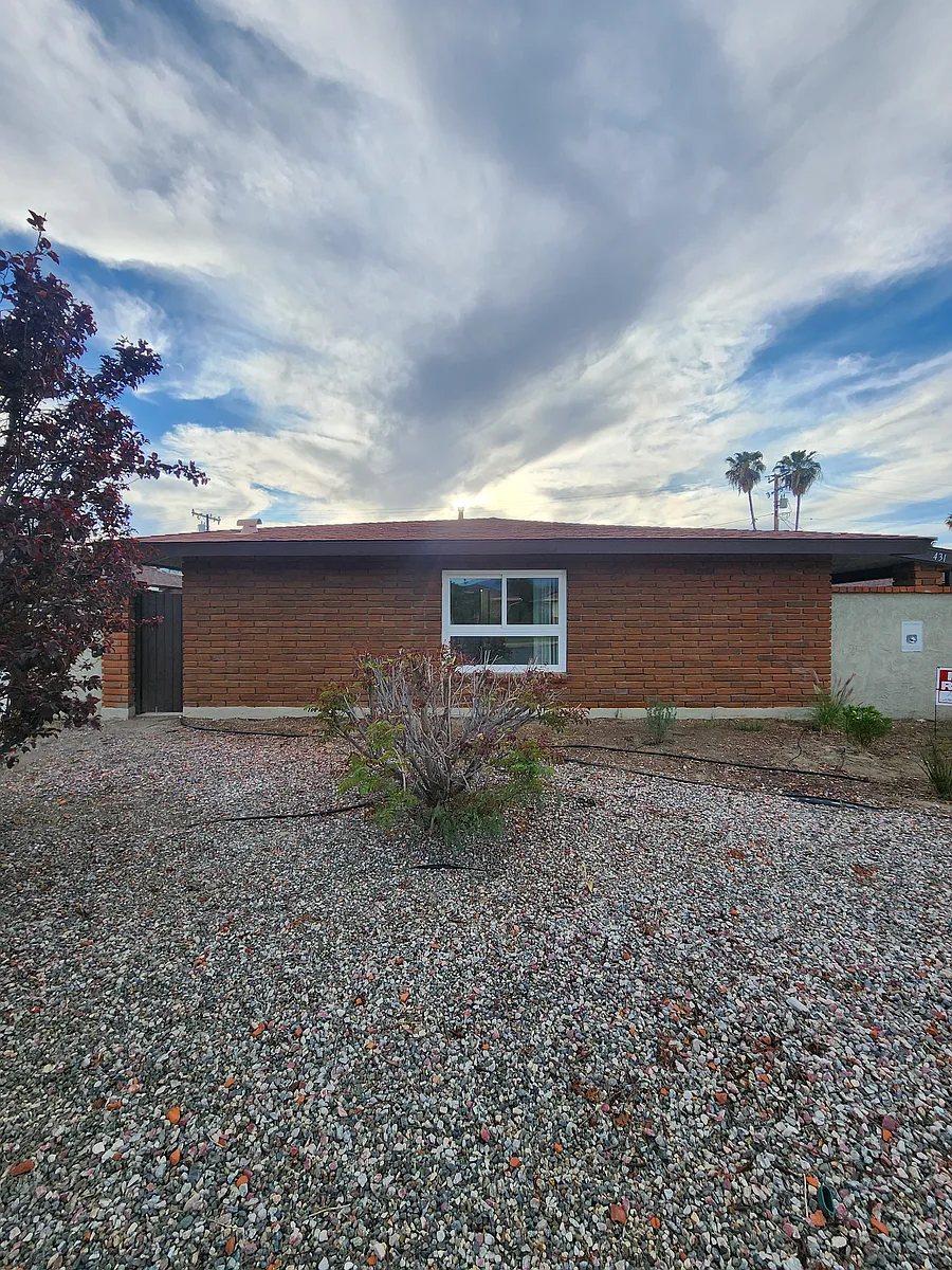 Building Photo - 431 S Simpson Ave #C
