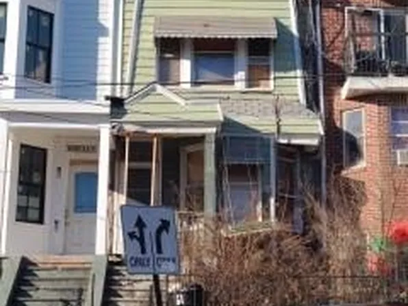 29 Summit Avenue image 1 of 8