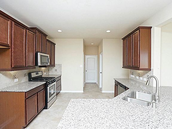 4th image of 20635 Sweetstone Grove