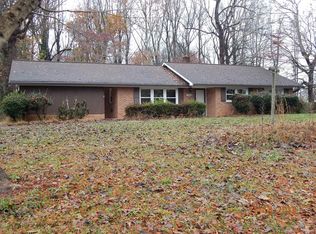 1556 Country Club Rd, Wilkesboro, NC 28697