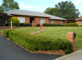 1703 Fairway Dr, Shiloh, IL 62269