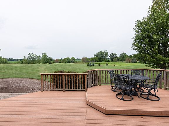 3rd image of 10711 Pebble Dr