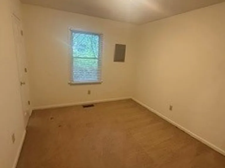 858 Mark Ave — Photo 5