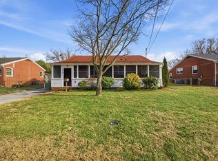 1210 Pansy St, Hampton, VA 23663